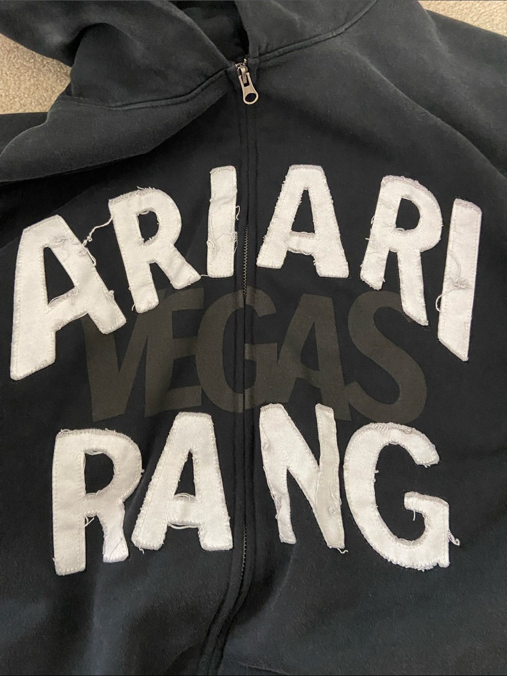 BTS Vegas Caesar’s Forum Pop Up Exclusive Hoodie size XL - Picture 4 of 6
